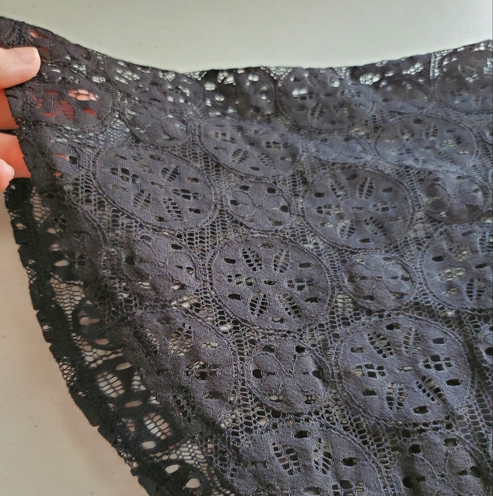 Lane Bryant Black Lace Sleeve Shirt 22/24. - Picture 5 of 5